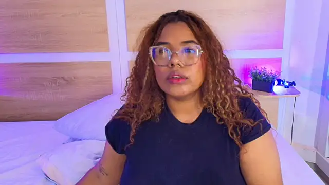 Your_big_ebony_goddness live