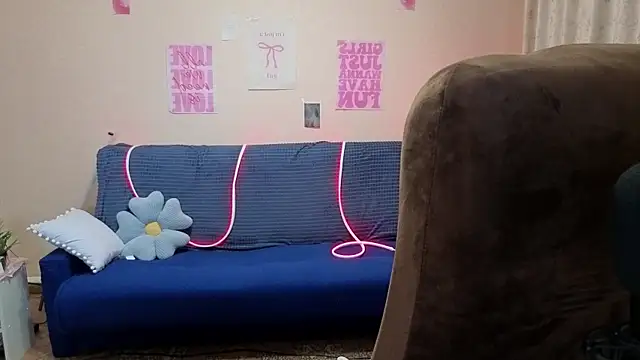 Rosette_Pricky live