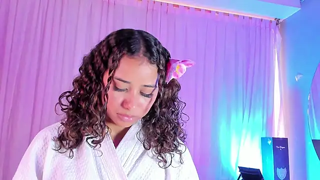 Ammy_nova live