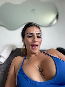 Samantha_bigboobs live