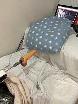 Ozge-SluttyScream69 live
