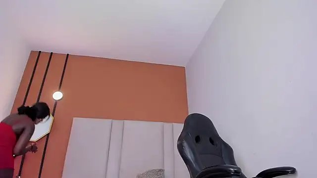 Mia_boobs24 live
