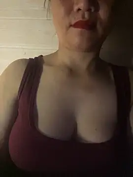 Charmaine_ass live