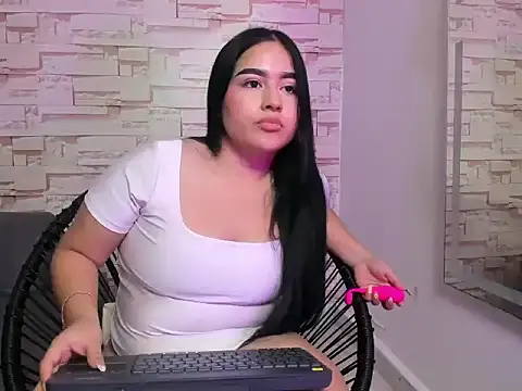 megan_jenner18_ live