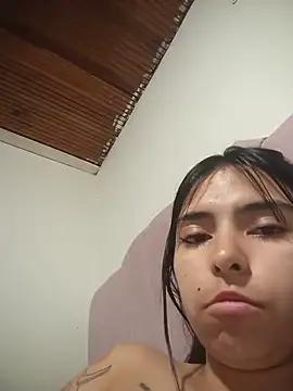 Amaranthaa_222 live