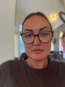 Crystal_xox live