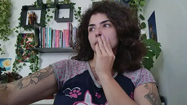 TaliMajesty live
