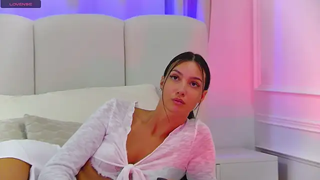 Tessa_Quinn live