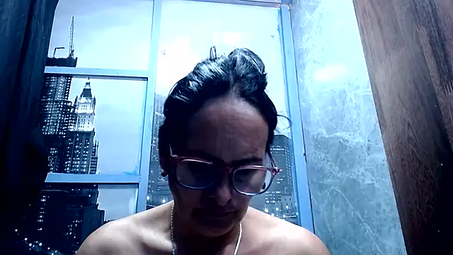 Nastylatinaxxx live