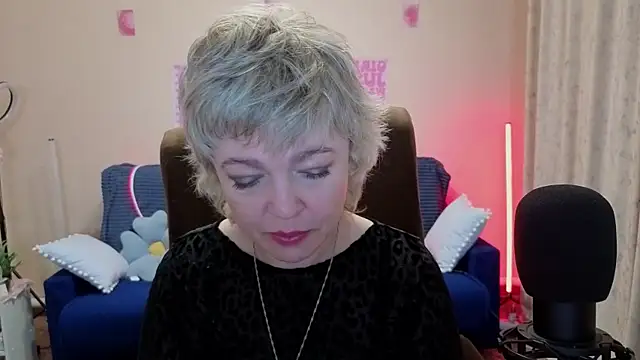 Rosette_Pricky live