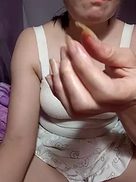 -Titin- live