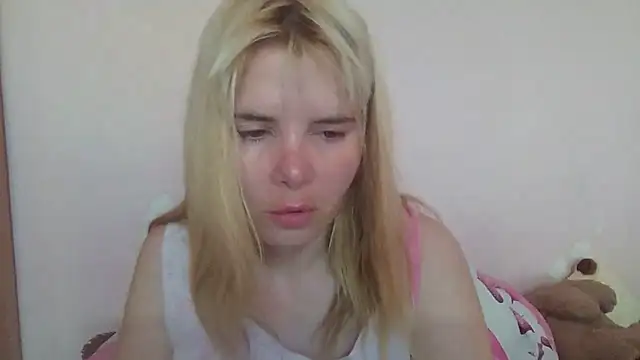 HornyElena live