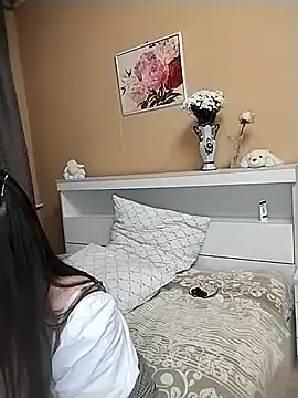 MilkCandyGirl live
