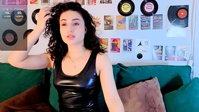 Maya_Rogerss live