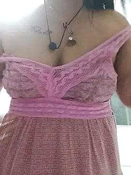 Jann_Riya333 live