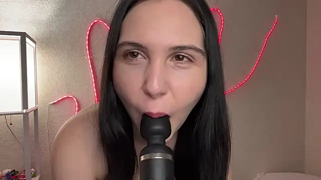 MyraLitterers live
