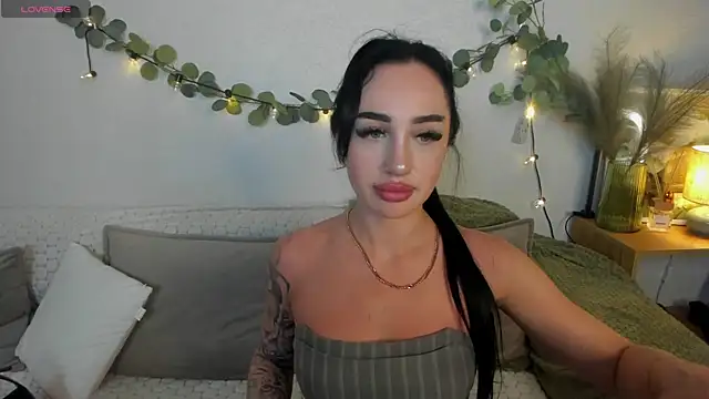 MayaGlamour live