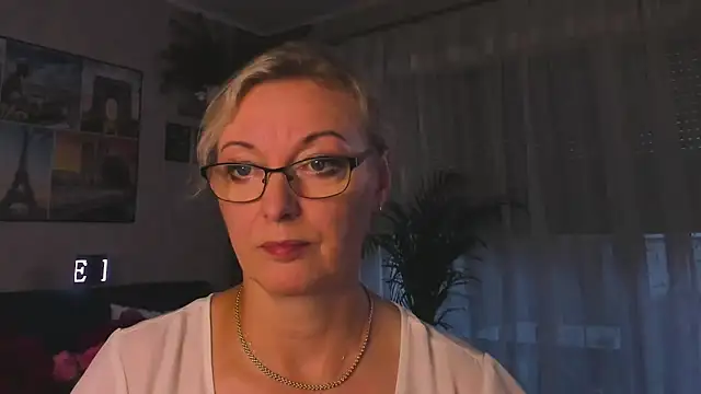 vanessa_chat live