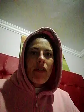 Hildaqii live