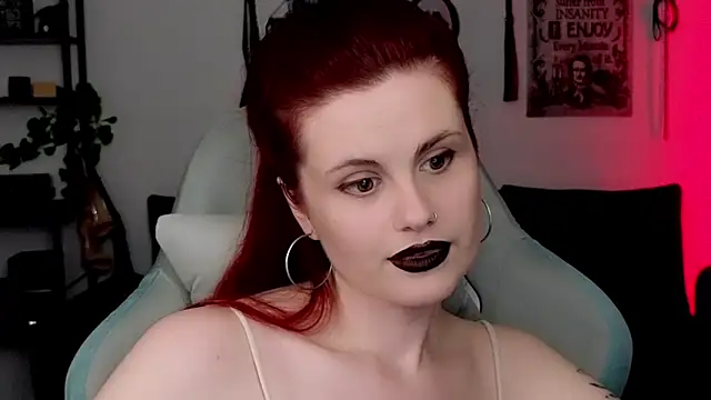 Della_Ideal live