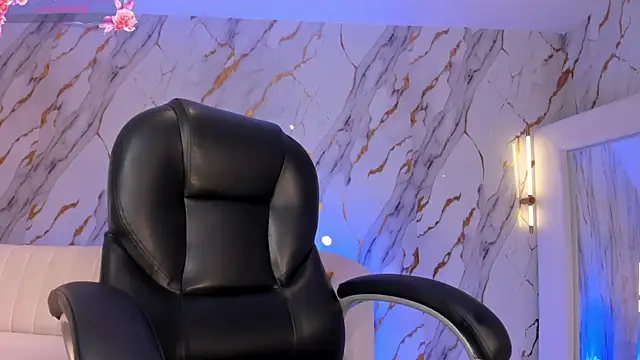 IsabellaMoreau live