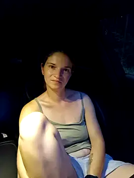 Mercedeswoman8 live