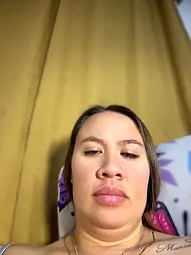 Emiily_lee live