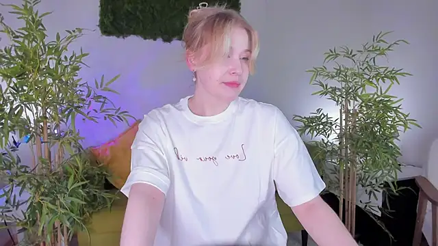 Colleen_Blake live