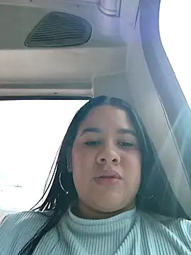 Kendra-daring live