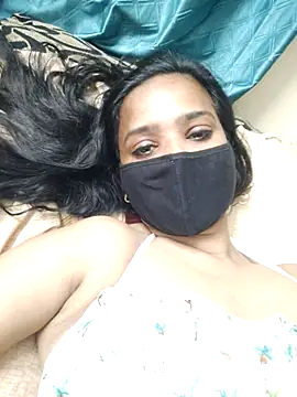 Amrita_Thakur01 live