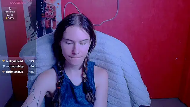 Fiona_Night live
