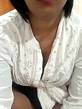 Queen_Kushi4 live