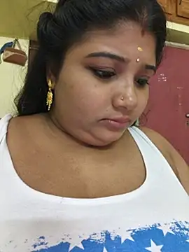 meenaqueen live