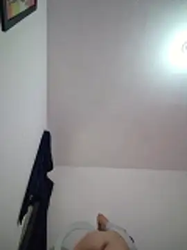 Alliceadams live