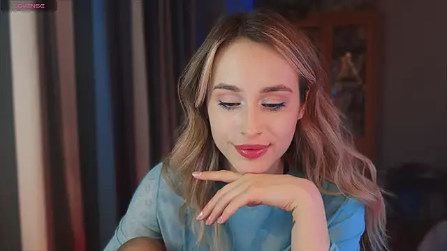 aviva_faith live
