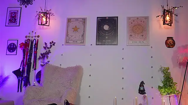 curlynatashaa live