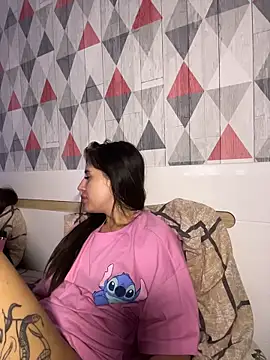 Lira_Fayeee live