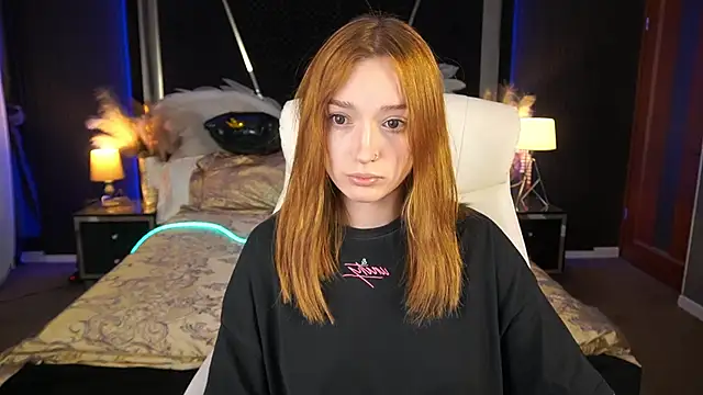LizzaMoonn live