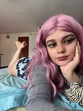Selena_Roa live