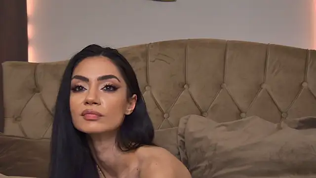 VivienneStark live