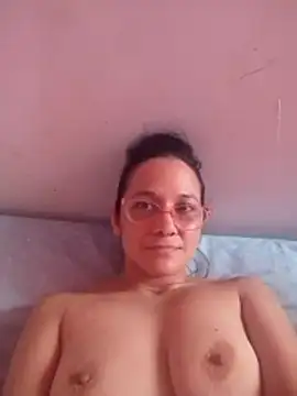 nicolle_milf1978 live