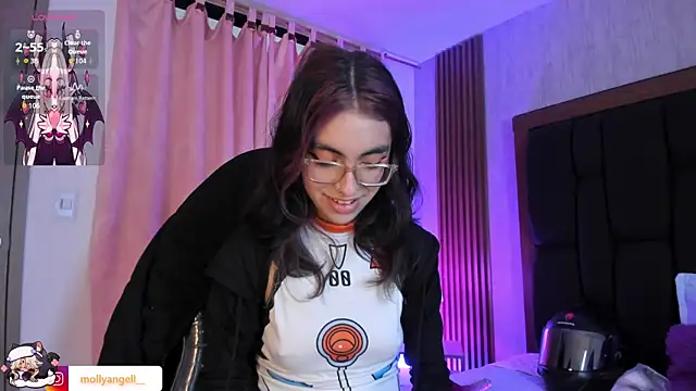 Molly_A live