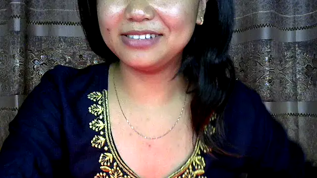 cute_sapna live