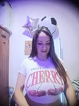 Cristal_BigTits live