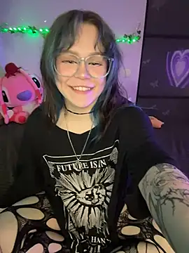 MaddisonHaas live