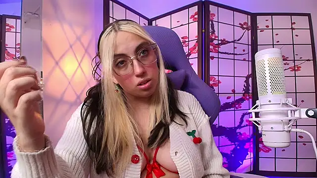 sweetlyundone live
