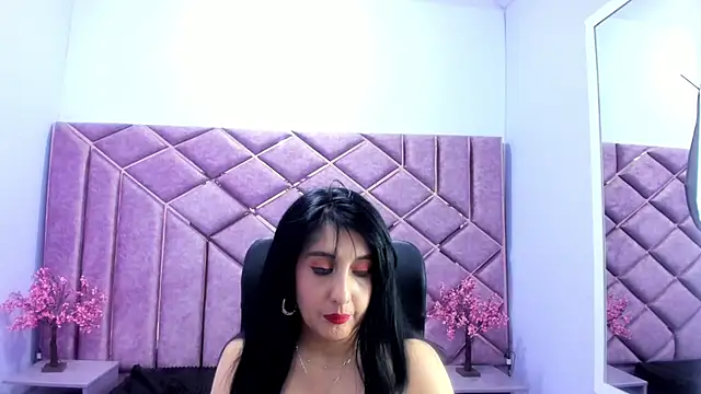 AgataLeon28 live