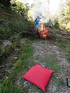 esmeralda_li live