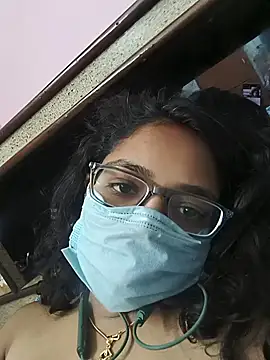 PallaviRathoreLive live