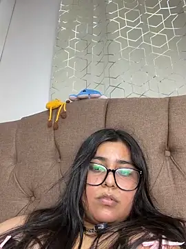 virginbrunette99 live